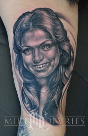 Mike DeVries - Portrait 