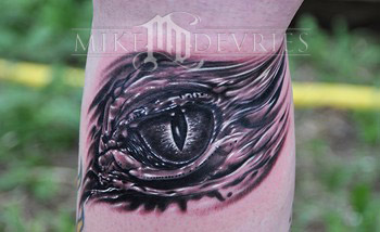 Mike DeVries - Croc Eye Tattoo