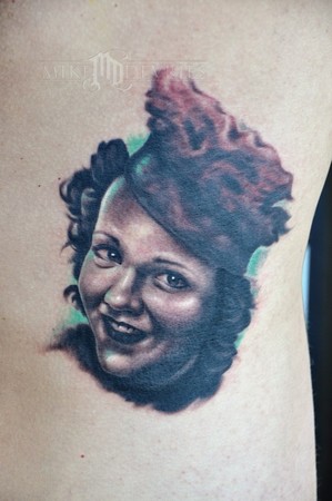 Mike DeVries - Portrait