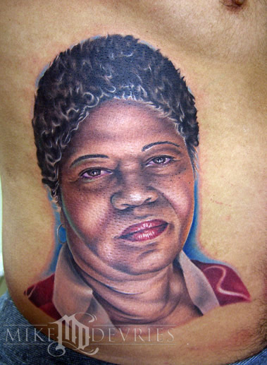 Dark Skin Tattoos,