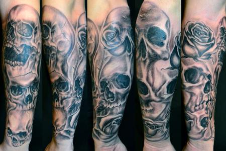 Skull And Roses Tattoo Sleeve