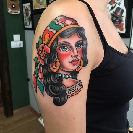 Tattoos - Chica tradi - 132950