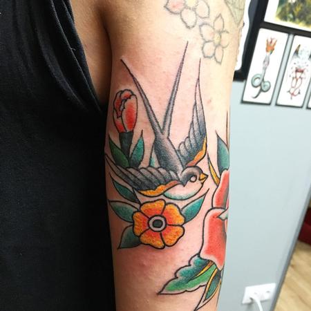 Tattoos - Swallow tradi - 133497