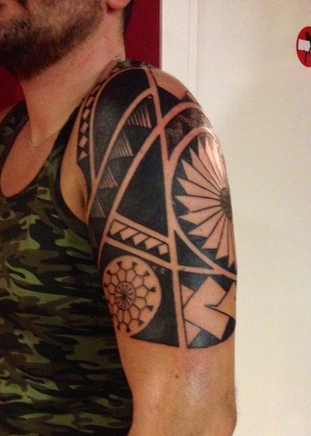 Tattoos - Marquesan tattoo - 98018