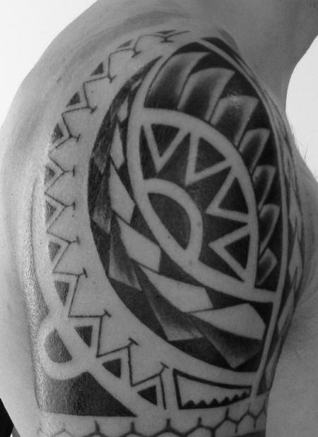 Tattoos - Polinesian black & grey shaded with triangular elements - 89247