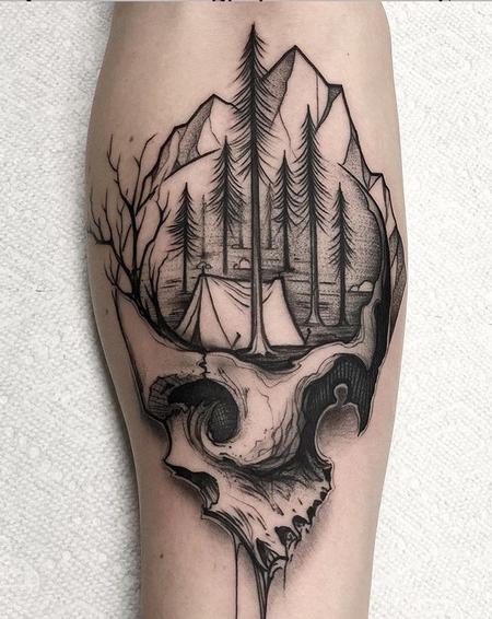 Tattoos - Blackwork Skull - 131829