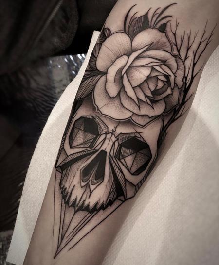 Tattoos - Blackwork Skull & Rose - 132918