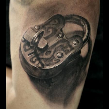 Tattoos - Lock - 96038