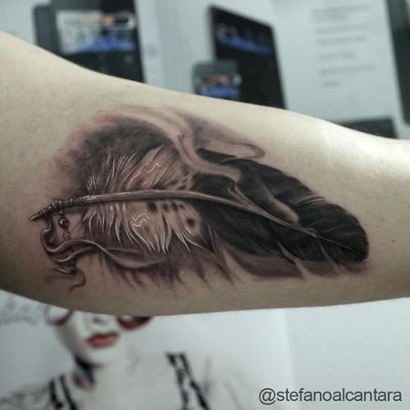 Stefano Alcantara - FreeHand Feather