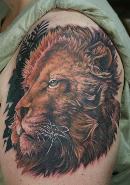 Teresa Sharpe - Lion Tattoo