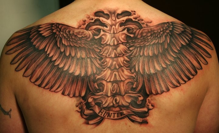 new ways to do tattooed wings I really enjoyed working on the spine