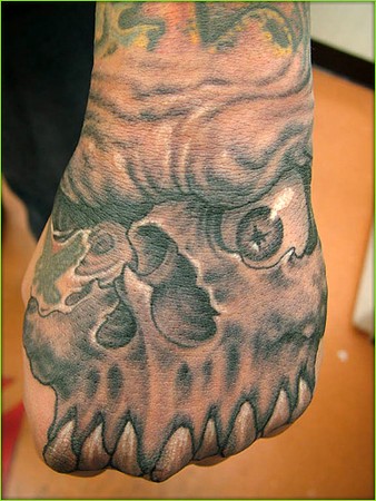Shane ONeill - Skull Tattoo