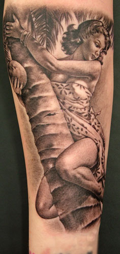 Shane ONeill - Classic Pinup Tattoo