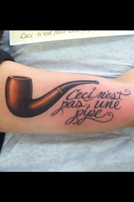 Tattoos - Rene Magritte 'this is not a pipe' - 73362