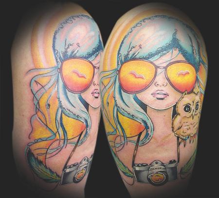 Tattoos - Girl with Sunglasses - 60818