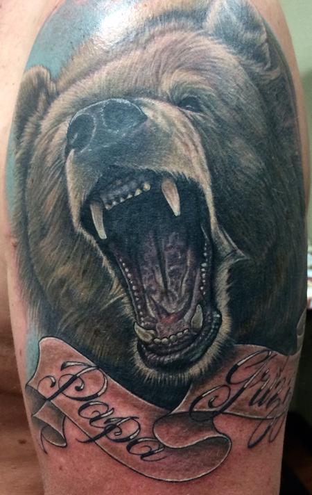 Edward Lott - Grizzly bear