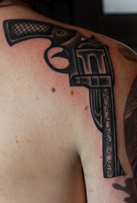 Tattoos - Old School Gun - 101292