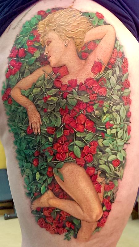 Hannah Aitchison - Bette in a Bed of Roses