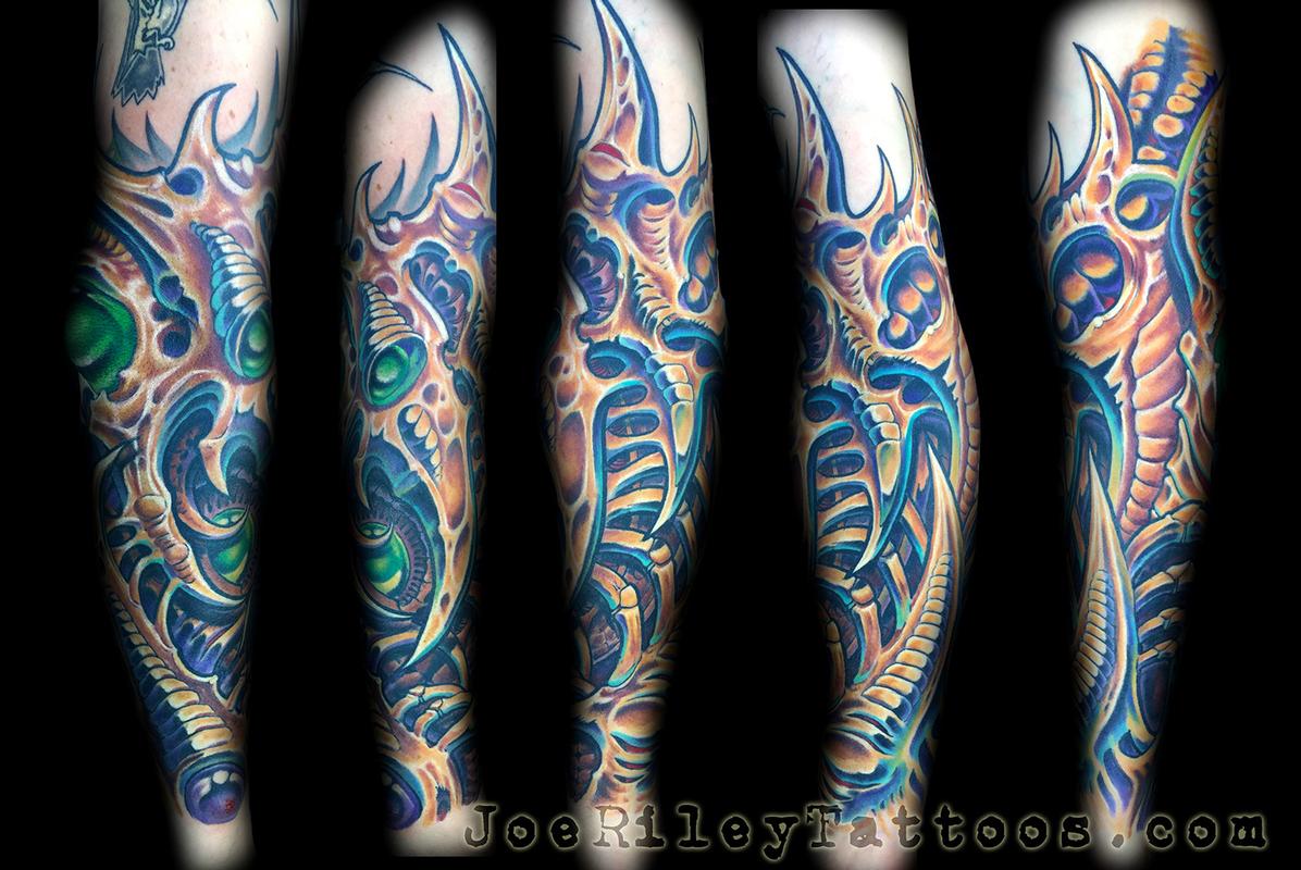 biomech sleeve tattoo by joe riley tattoonow biomech sleeve tattoo by joe riley tattoonow