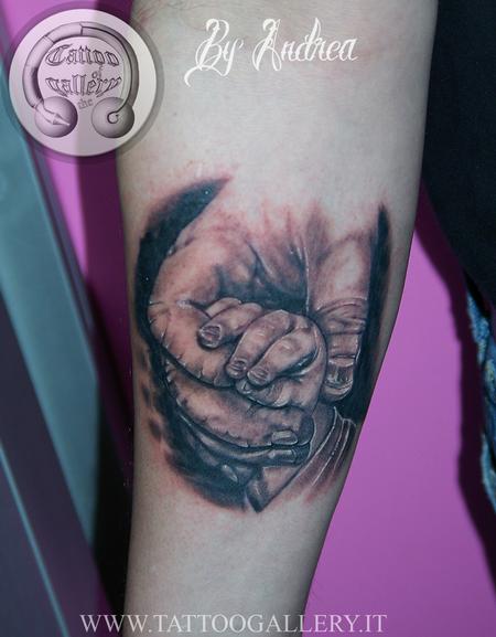 Tattoos - hands - 101772