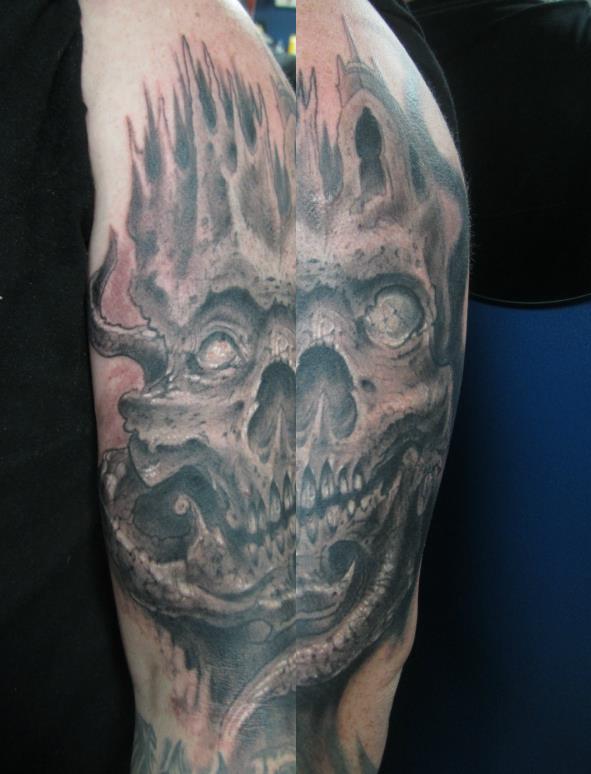 Tattoos - skull m etropolis - 66622