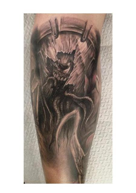 Tommy Lee Wendtner - evil tattoo