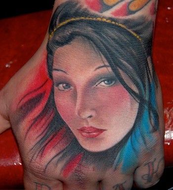 Tattoos - Bez - Pinup on hand