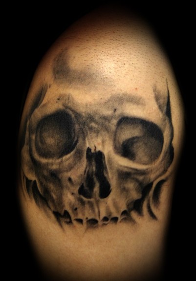 Kelly Doty - Black and Grey Skull tattoo
