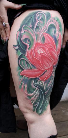 Ty McEwen lotus bioorganic tattoo