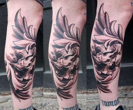 Ty McEwen skull with filigree tattoo