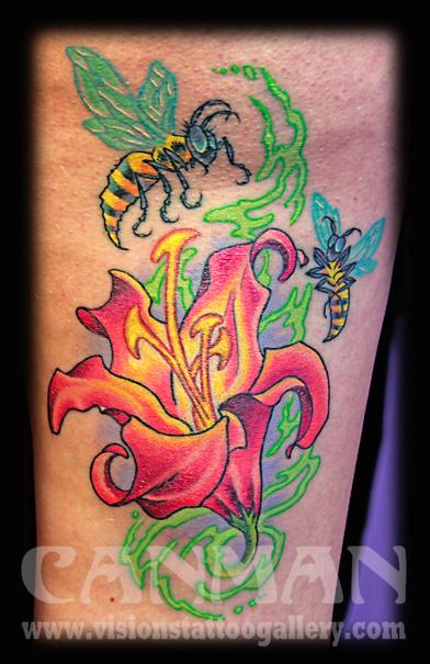 flower bee tattoo