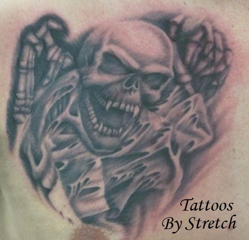 skull tattoos with flames. girlfriend Flaming Skull free Tattoo flaming skull tattoos.