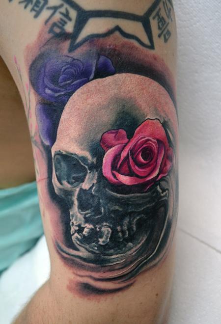 Tattoos - Smokey Skull - 106558