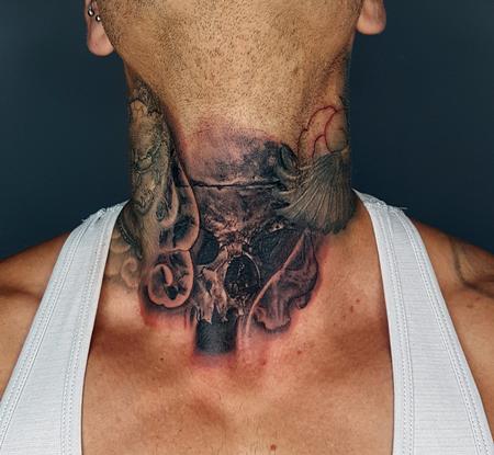 Tattoos - Skull Throat Tattoo - 134522