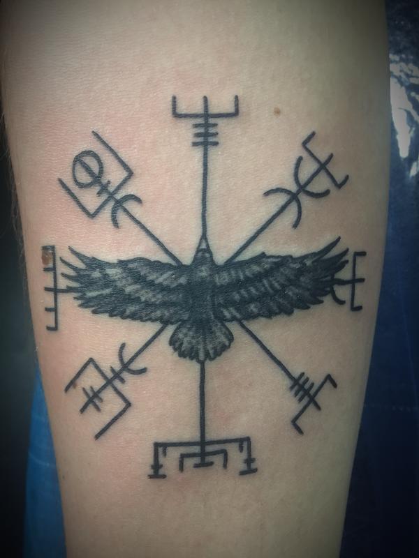 Viking symbol by Jeff Hamm TattooNOW