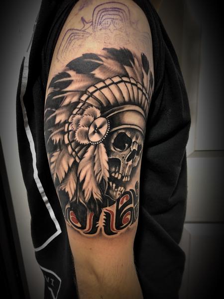 Dylan Talbert Davenport - Native American skull and tribal