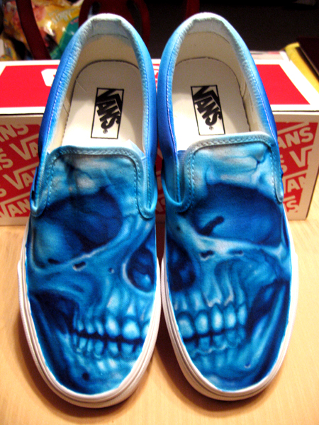 Art Galleries - Julio Rodriguez - cutom vans by me again 