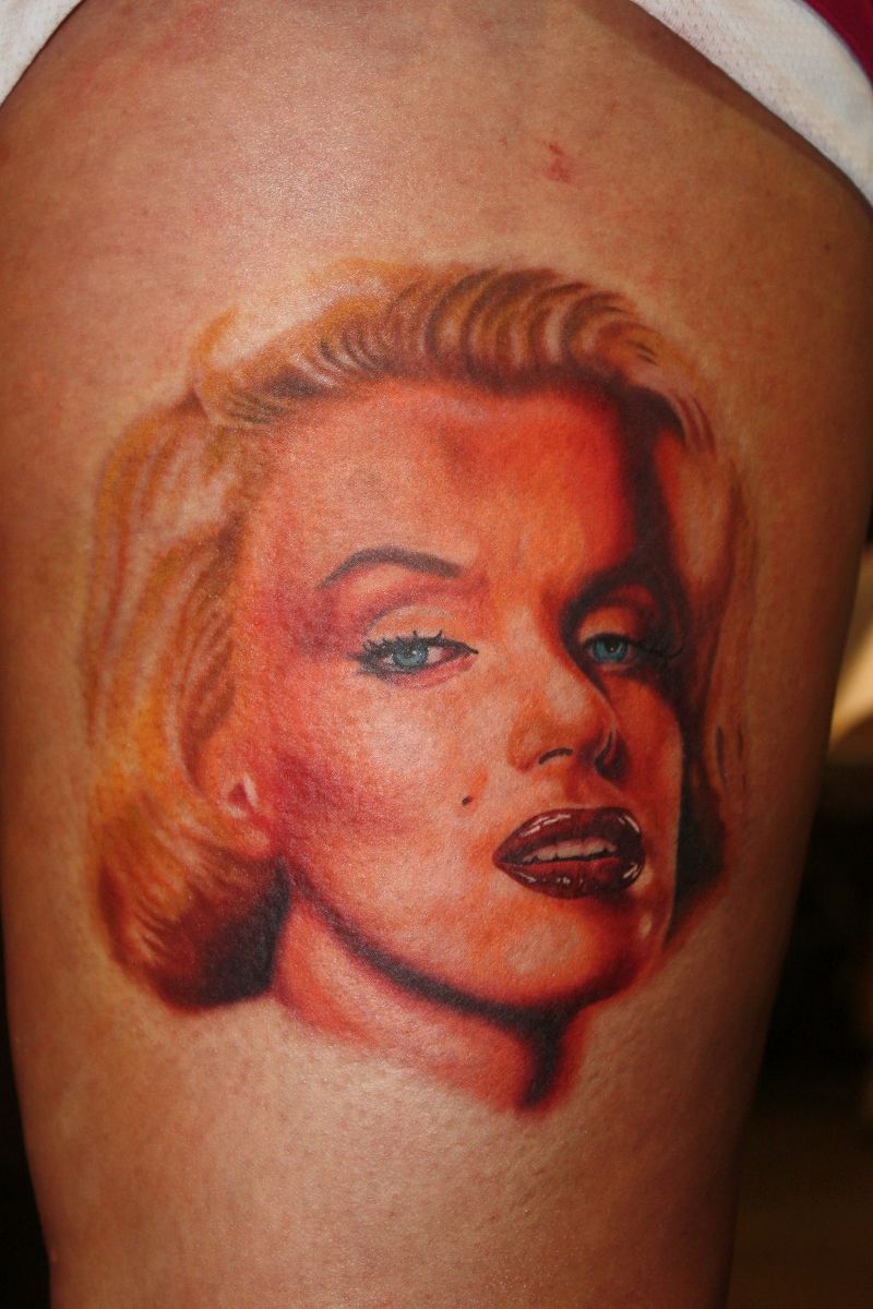 Men mostly pick out a tattoo, Men mostly pick out a tattoo,
