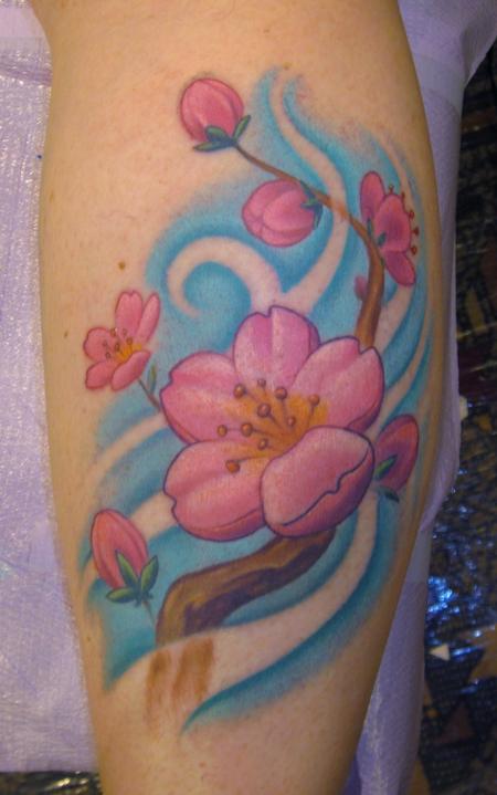 And who doesn't love pretty flower tattoos just cause they're pretty