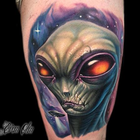 Evan Olin - Full color alien and space tattoo