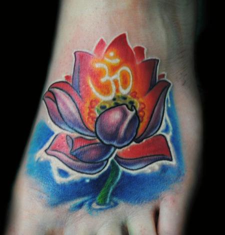 Picture Flower Tattoos on Powerline Tattoo   Tattoos   Flower Lotus   Ohm Lotus