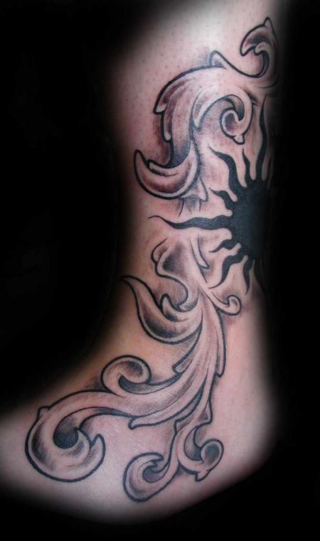 Jay Blackburn Black and grey ornamental style tattoo