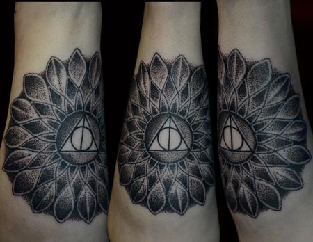 Tattoos - Deathly Hollows symbol within Stippled Flower - 100093