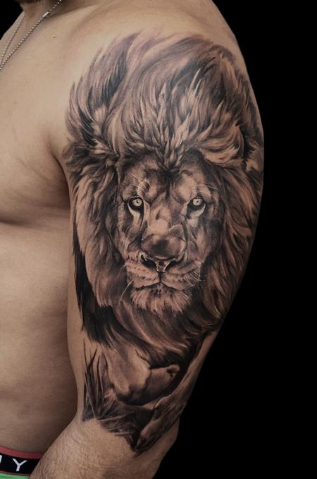 Rudy Lopez - Mufasa  