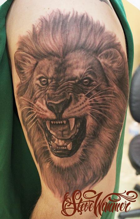 Steve Wimmer - Lion Half Sleeve