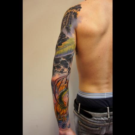 Tom Strom - dinosaurs sleeve
