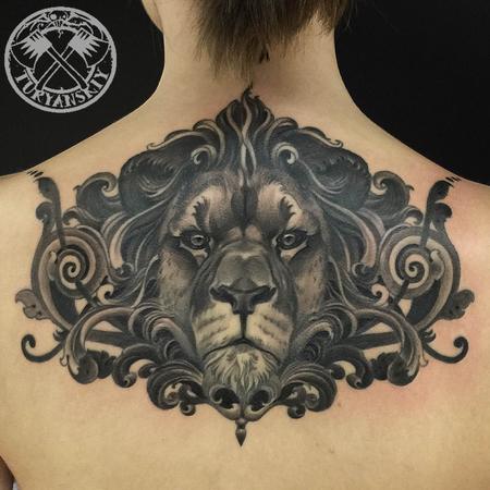 Oleg Turyanskiy - Lion tattoo