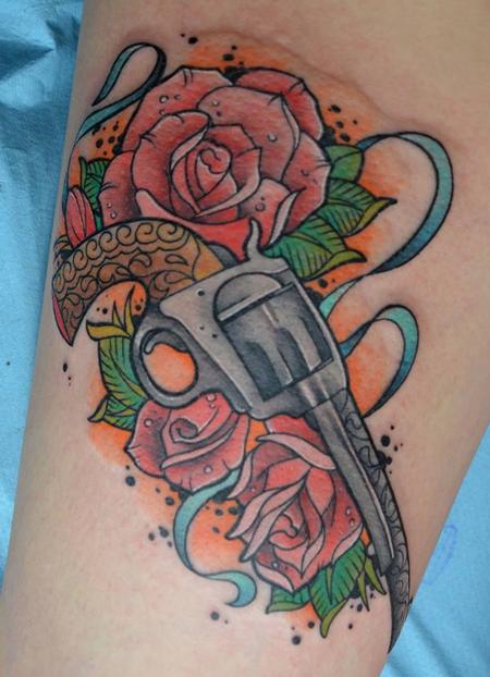 Tattoos - gun and roses for life - 82325