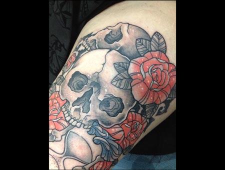 Tattoos - skull and roses - 82329