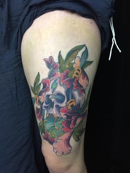 Tattoos - Skull and Flowers - 126697